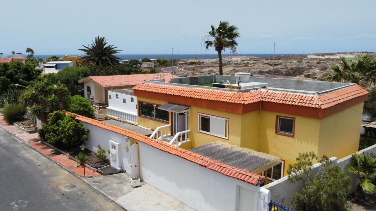 Hostel Los Amigos Yoga & Wellness La Mareta Exterior photo